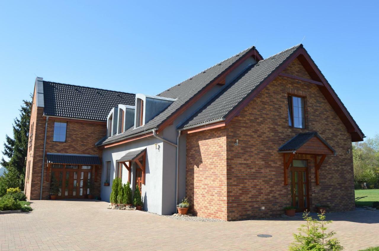 Vila Lipa Nový Bor Exterior foto